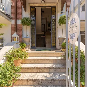Apartmán Crys: Apartments, Holiday, Business, Verde, Verona